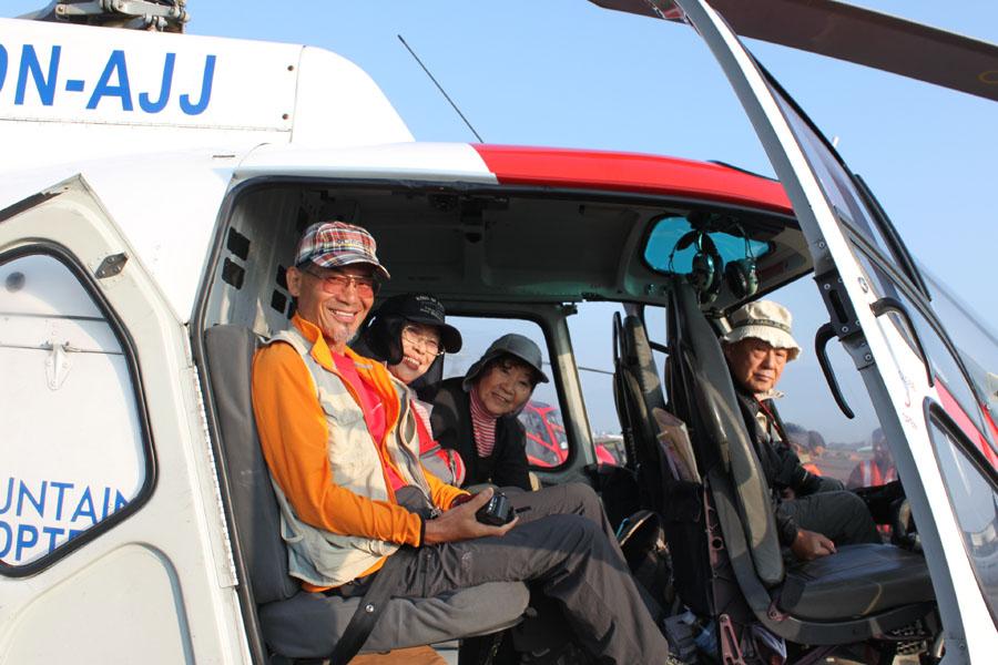 ネパールヘリコプターツアー